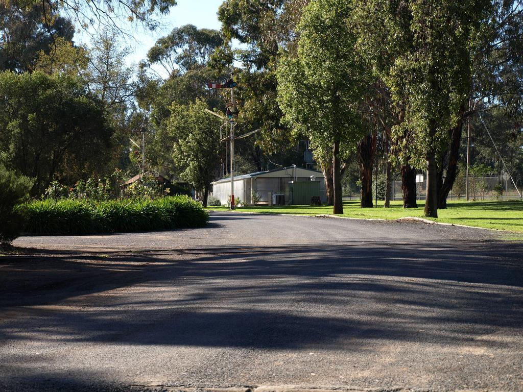 Cowra Holiday Park Kültér fotó